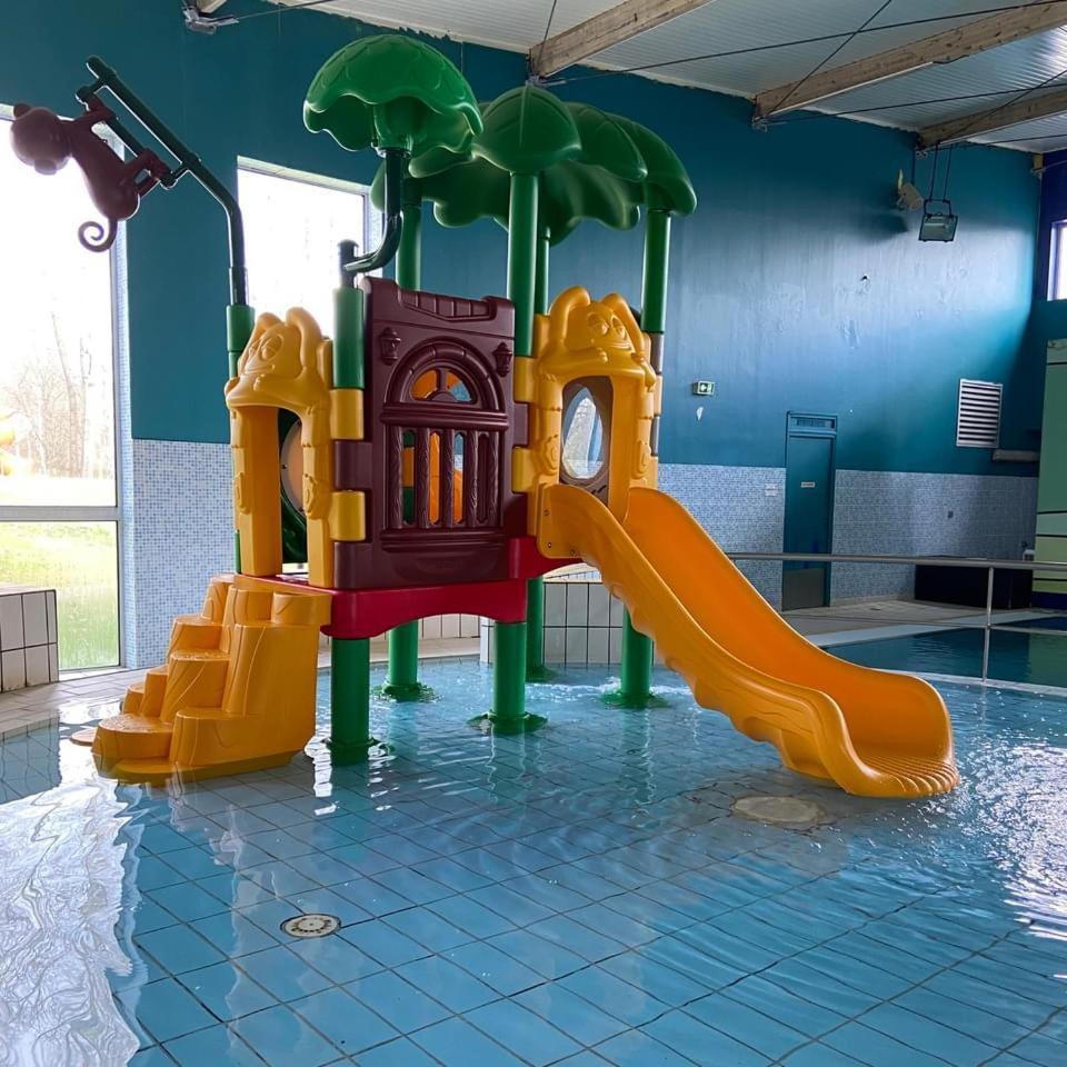 Holiday home Dans Domaine Prive